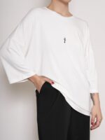 T-SHIRT BY QUEEN OF HARNS