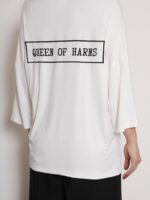 T-SHIRT BY QUEEN OF HARNS