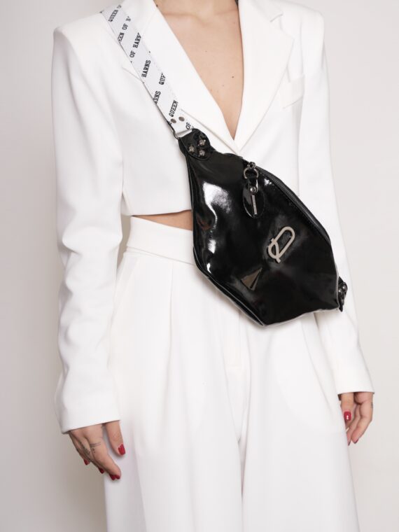 BANANA BAG BY QUEEN OF HARNS