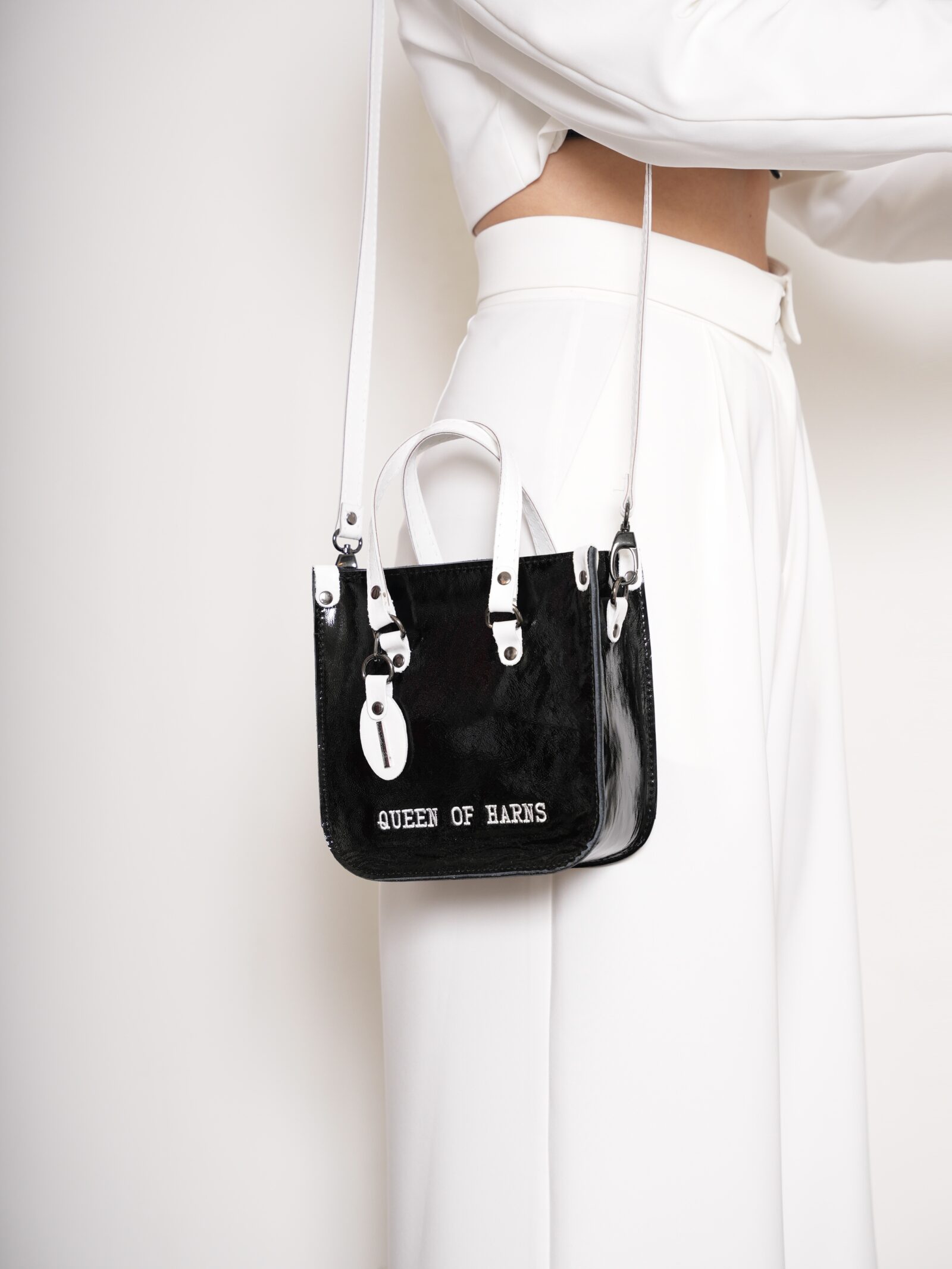 SQUARE BAG MINI BY QUEEN OF HARNS