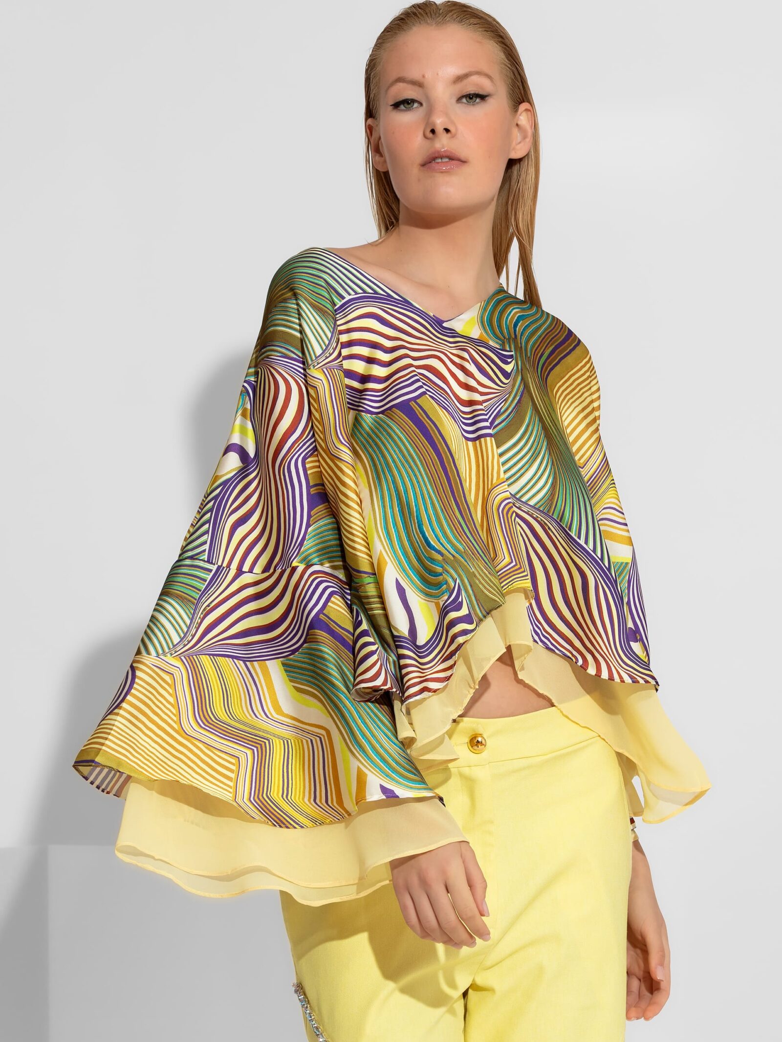 Σατέν Μπλούζα με Αφηρημένο Στάμπα και Φουσάκια BY C-THROU