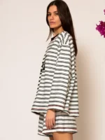 Ριγέ μπλούζα με τύπωμα λογότυπου BY LESS SONDER FEELING