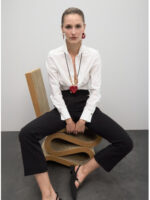 Μακρύ κολιέ μενταγιόν σε σχήμα καρδιάς BY LOLA CASADEMUNT