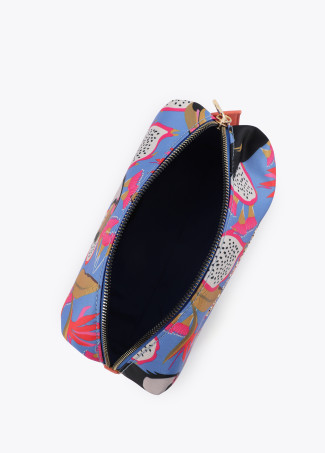 multicoloured-print-nylon-toiletry-bag (3)