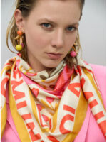 Σατέν κασκόλ με διαφορετικά φλοράλ και τίγρη μοτίβα BY LOLA CASDEMUNT