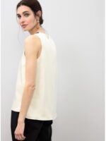 τοπ με V λαιμόκοψη BY LOLA CASSADEMUNT