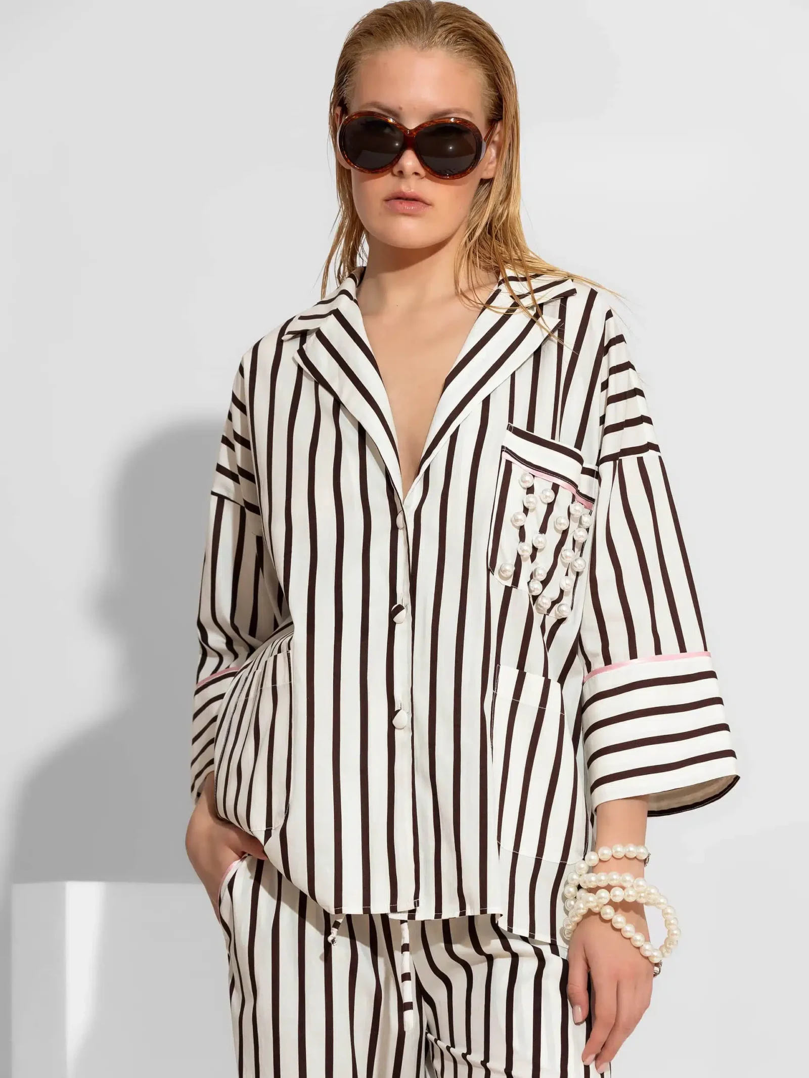 2602005-159-poplin-shirt-1.jpg