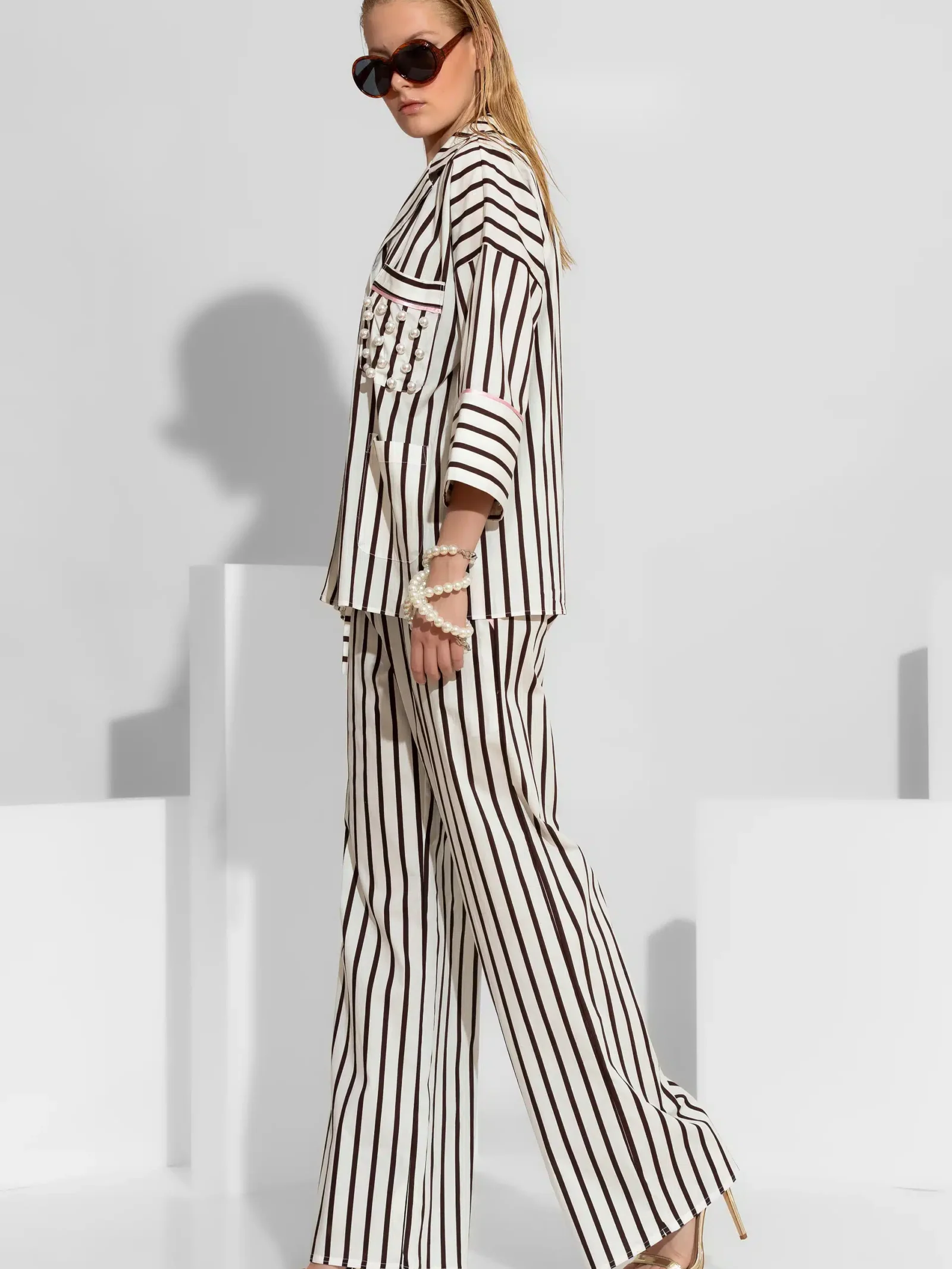 2603007-129-poplin-pants-2.jpg