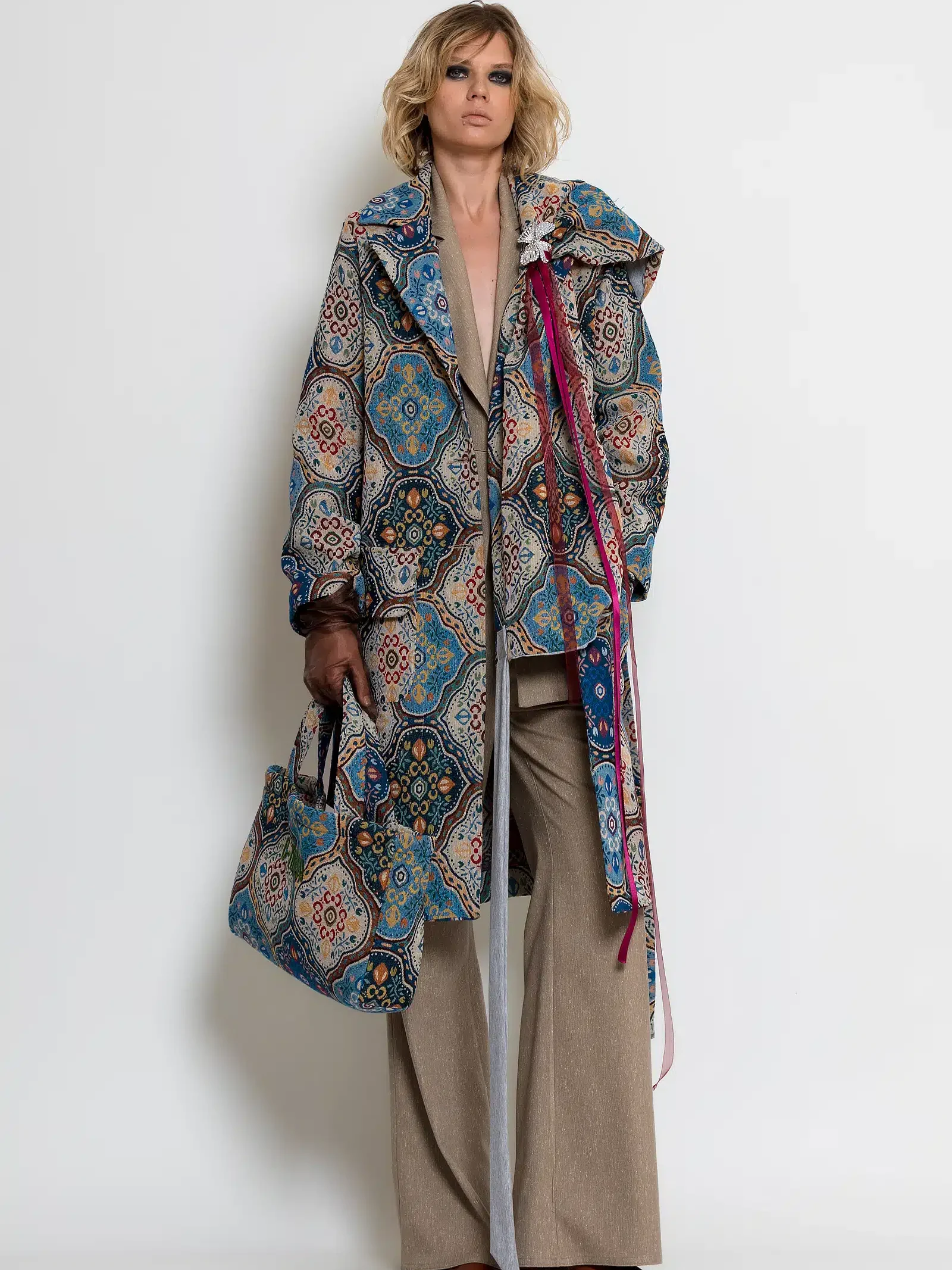c-throu-2607014-multicolor-brocade-midi-coat-3.jpg