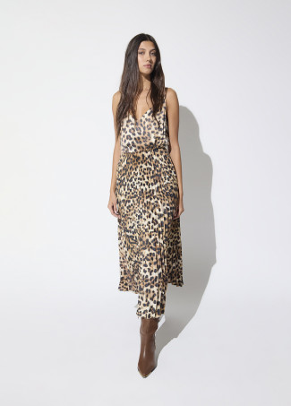 Φόρεμα σε συνδυασμό με πλισέ φούστα με animal print BY LOLA CASADEMUNT